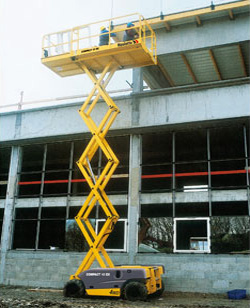 بالابر آکاردئونی