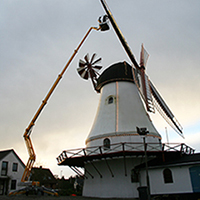 Trailer Lift